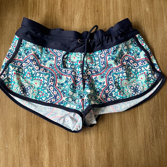 ATHLETA MONACO KATA Swim Shorts Sz Medium - Picture 2 of 5